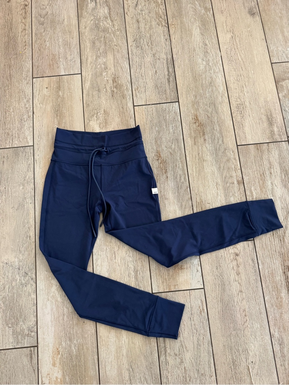 Vuori Daily Form Leggings.